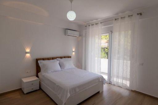 Eden Apartament *